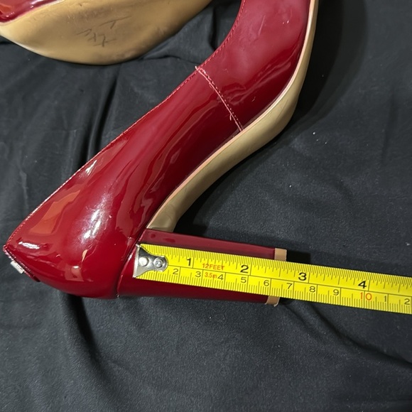Ivanka Trump Patent Leather Heels - Picture 13 of 14